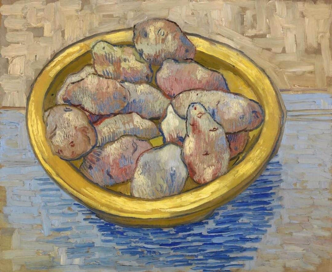 Bodegón: patatas en un plato amarillo