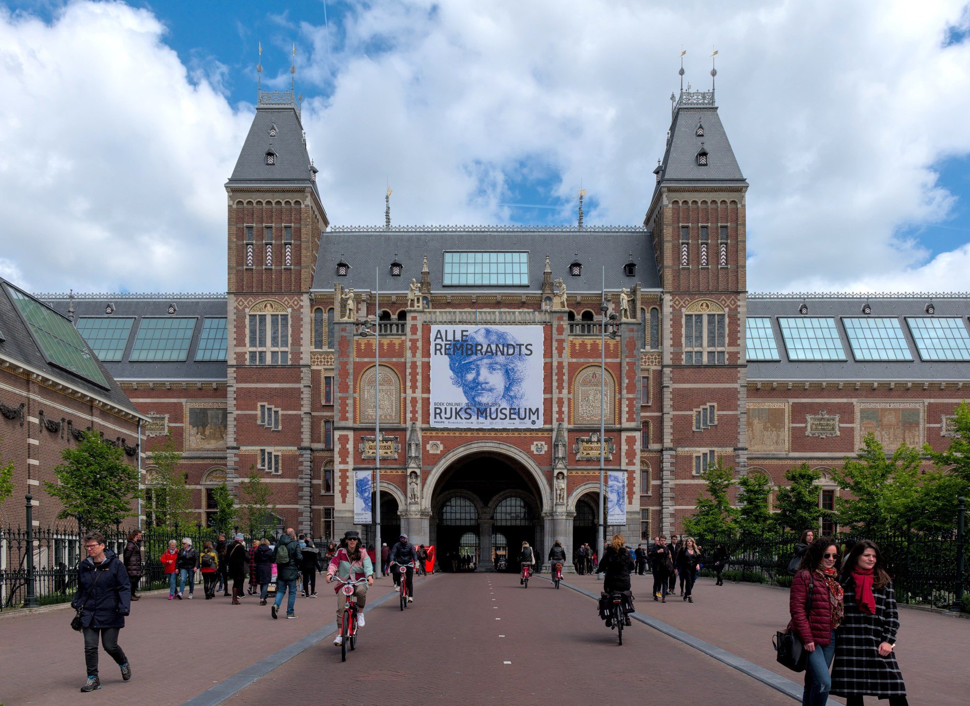 Edificio del Rijksmuseum de Pierre Cuypers en Ámsterdam